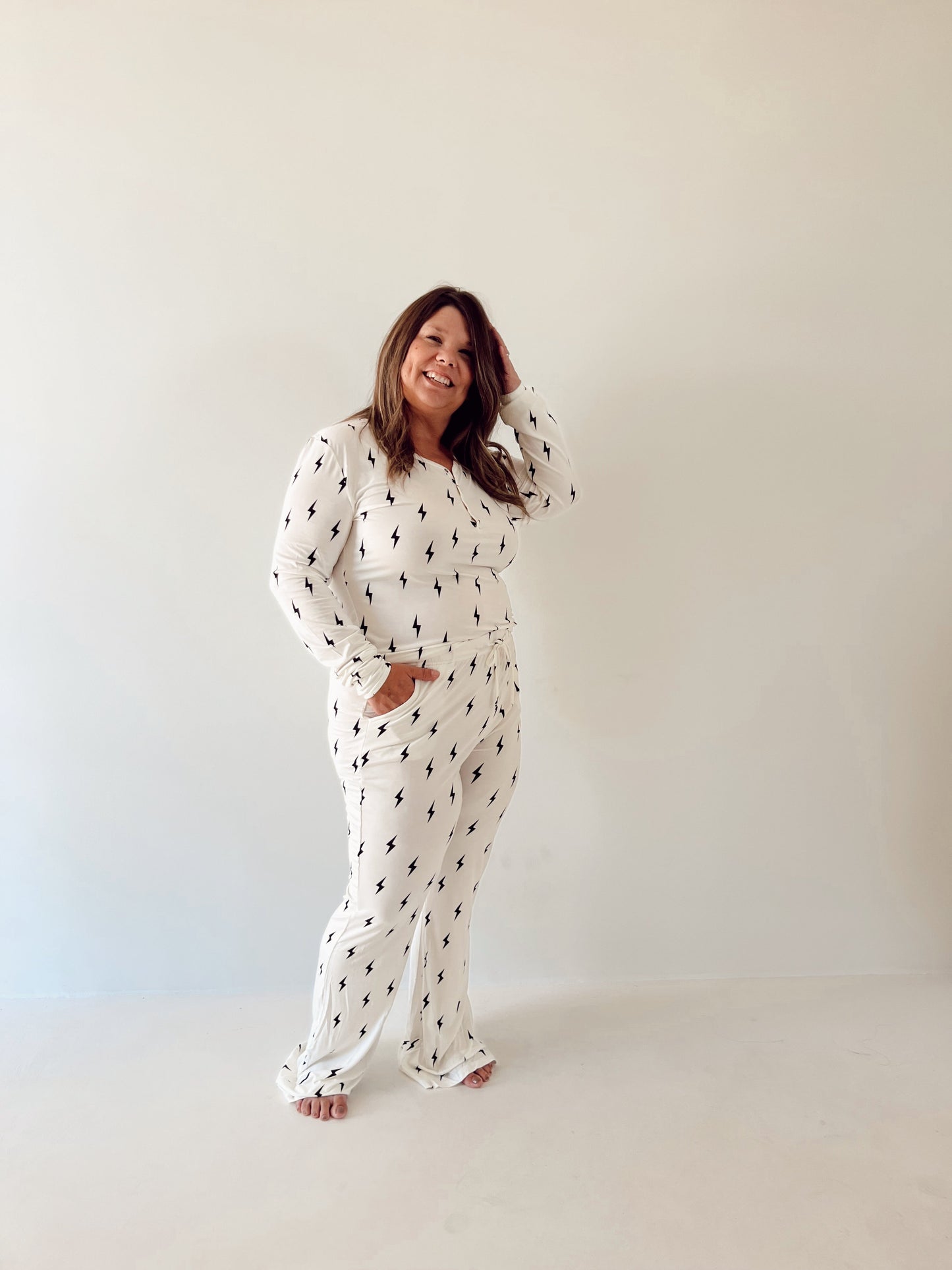 Women's Bamboo Pajama | White & Black Lightning Bolt
