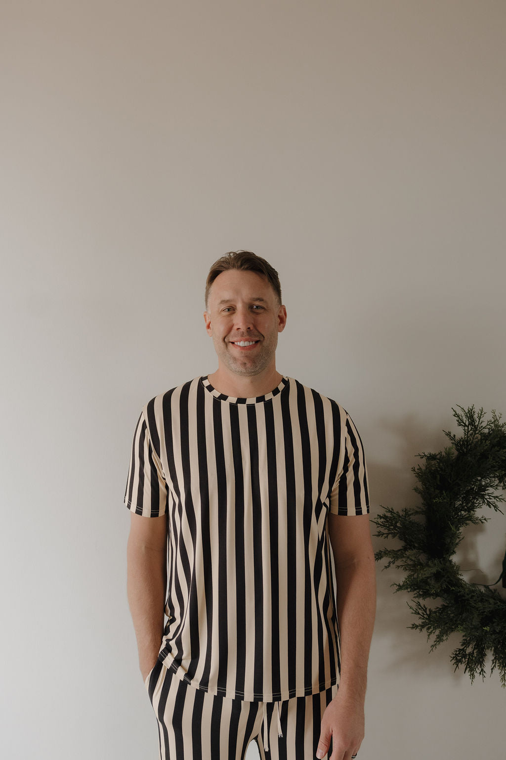 Men's Short Sleeve Pajamas | Midnight Stripe