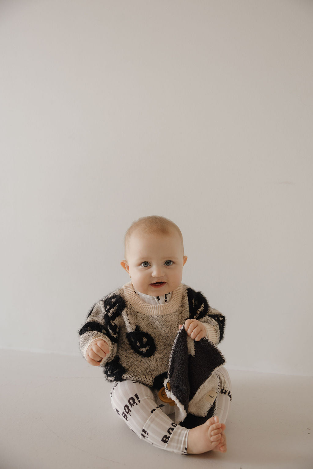 Cozy Sweater | Halloween