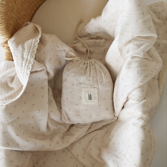 Muslin Crib Sheet | Lucy