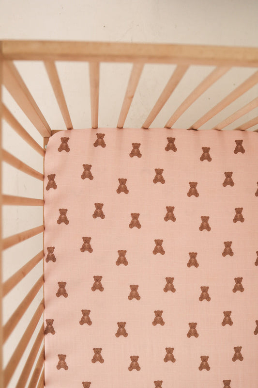 Muslin Crib Sheet | Pink Lottie