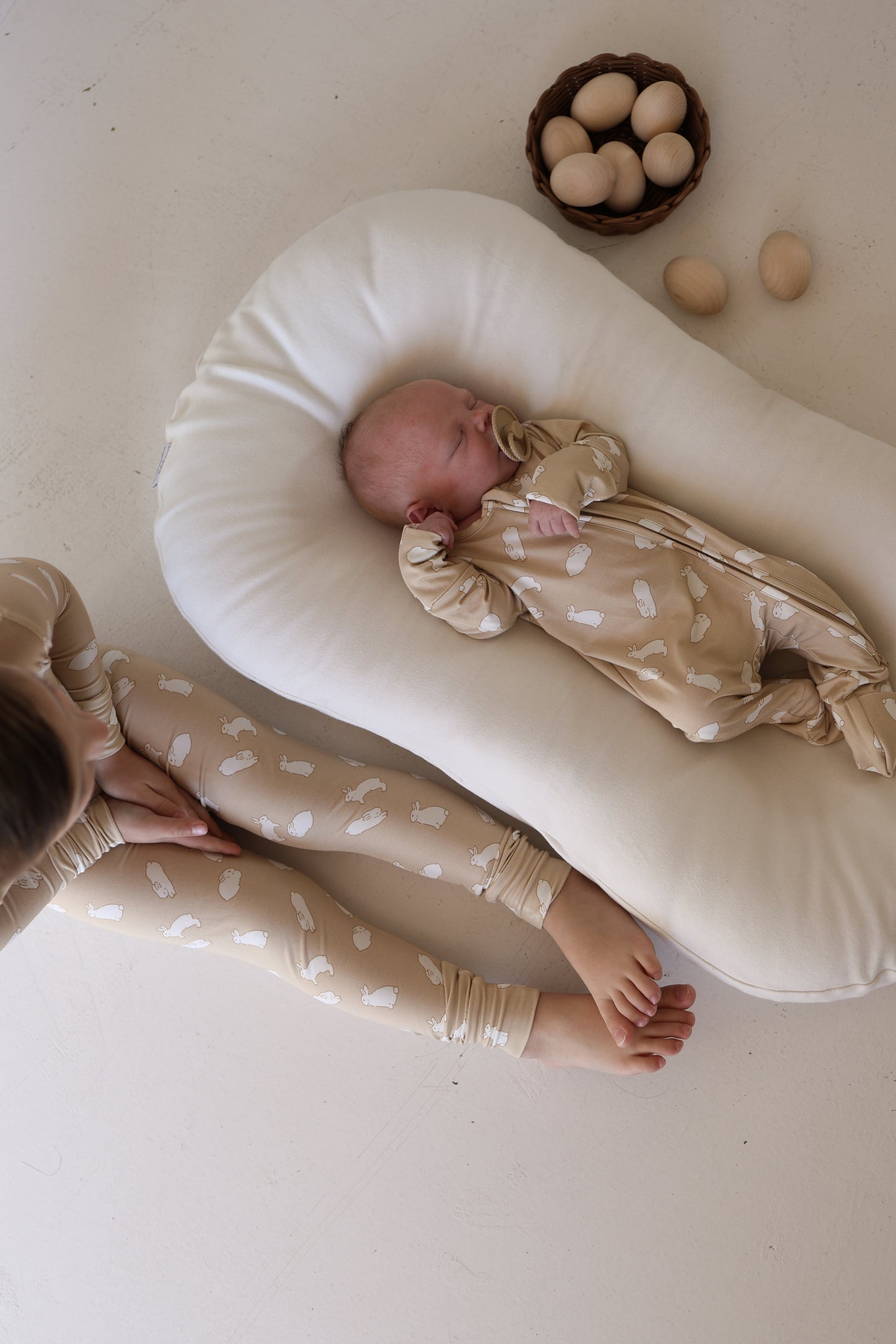 Bamboo Zip Pajamas | Bunnies
