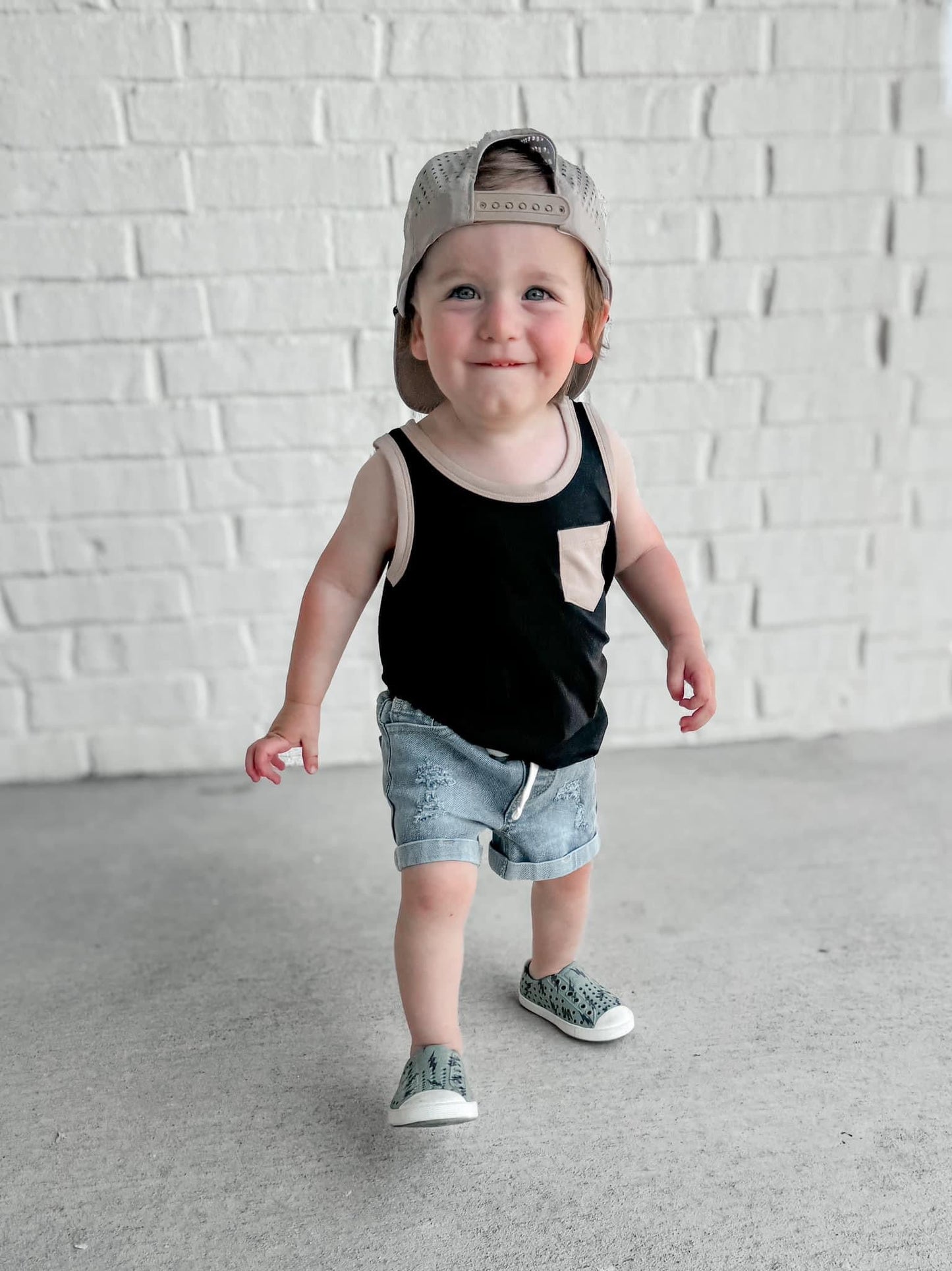 Beach Basics Tank Onyx w/ Sand