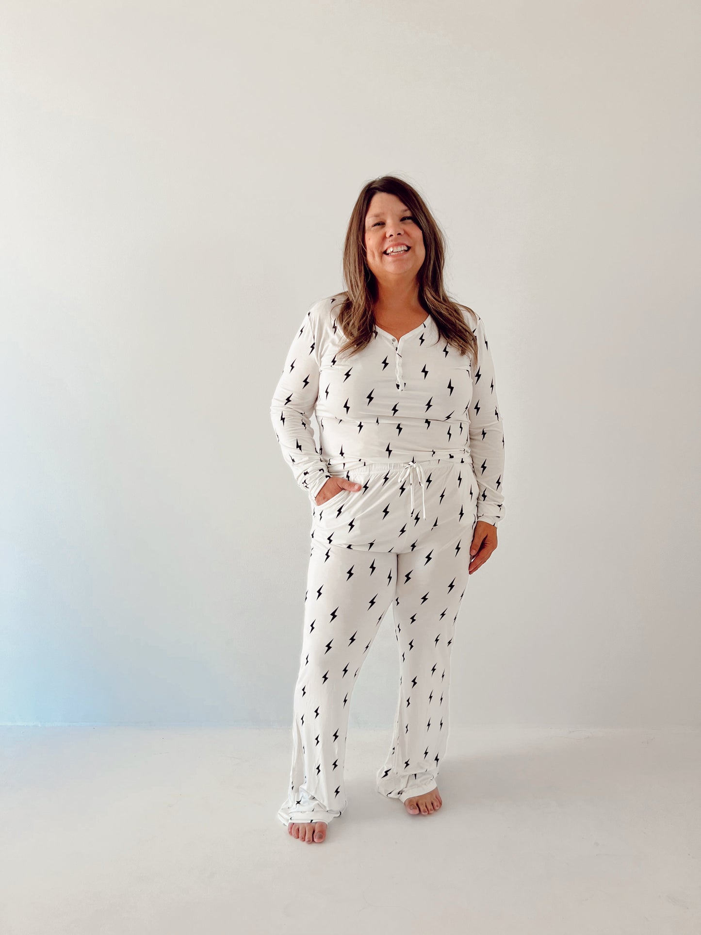Women's Bamboo Pajama | White & Black Lightning Bolt