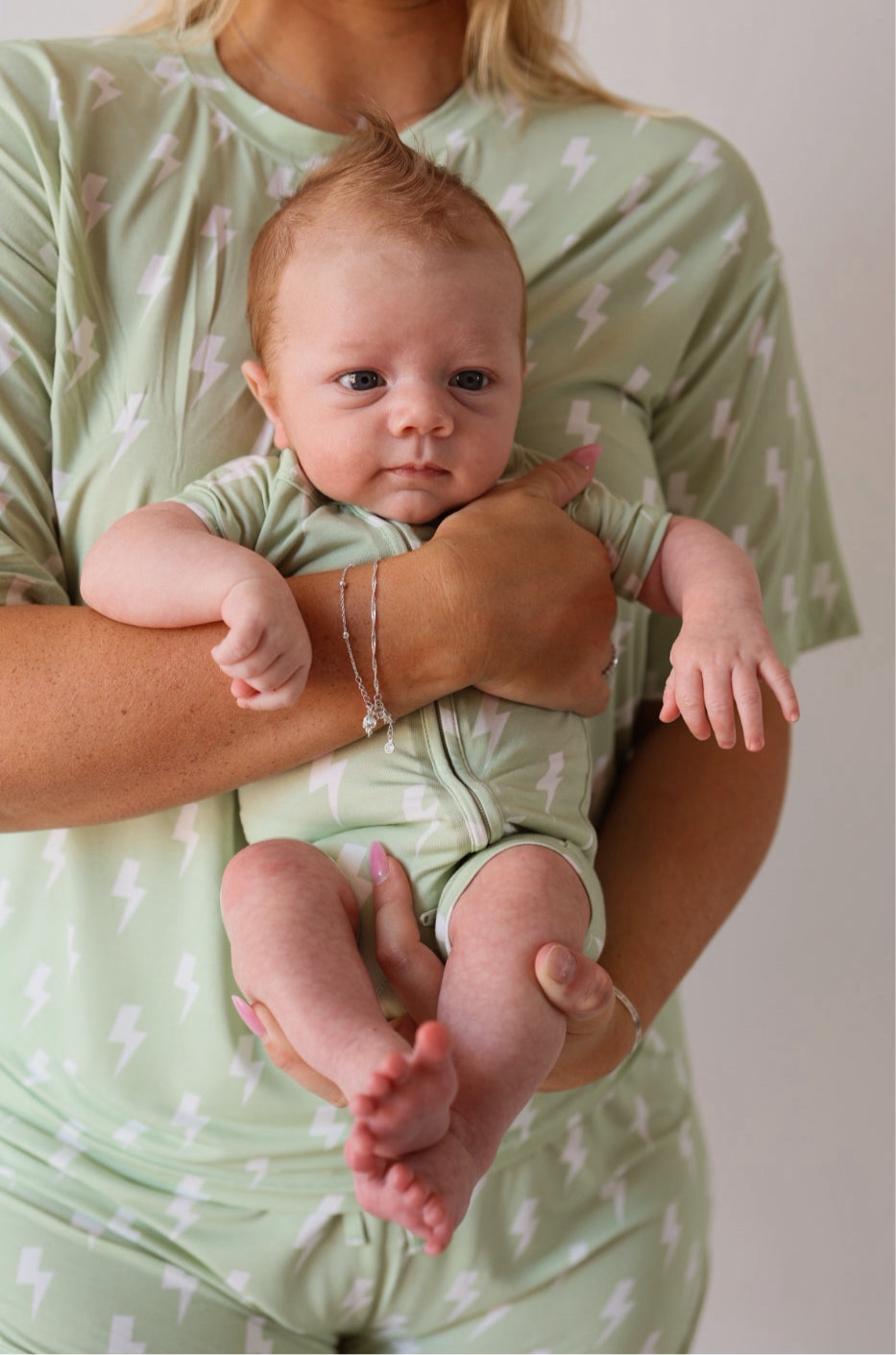 Shortie Bamboo Zip | Flash