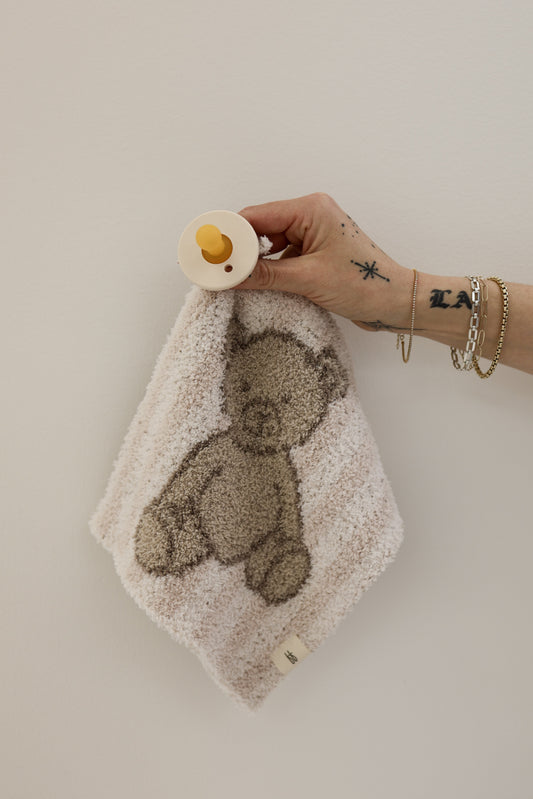 Lovey | Teddy