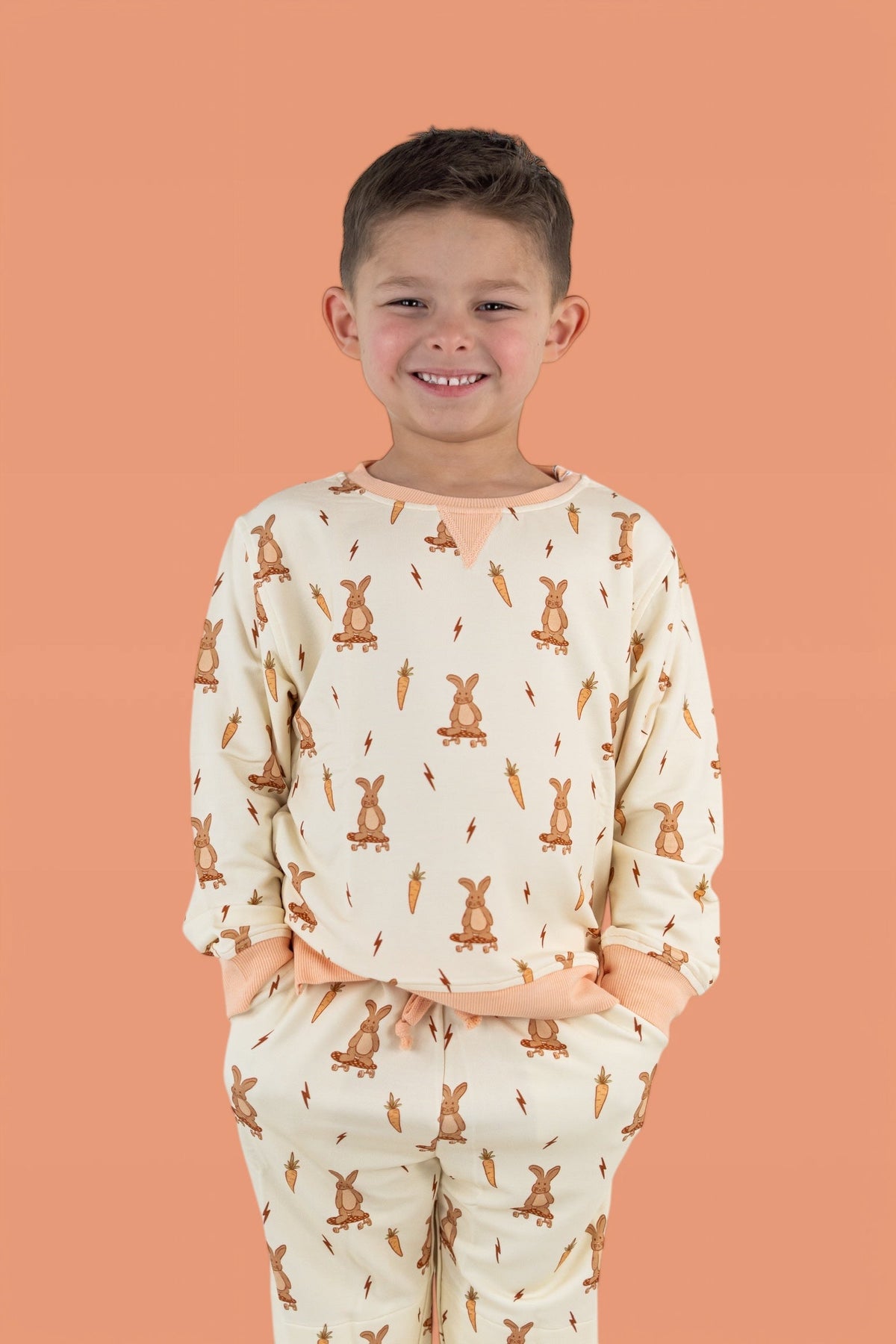 ROLLIN' RABBITS DREAM PULLOVER