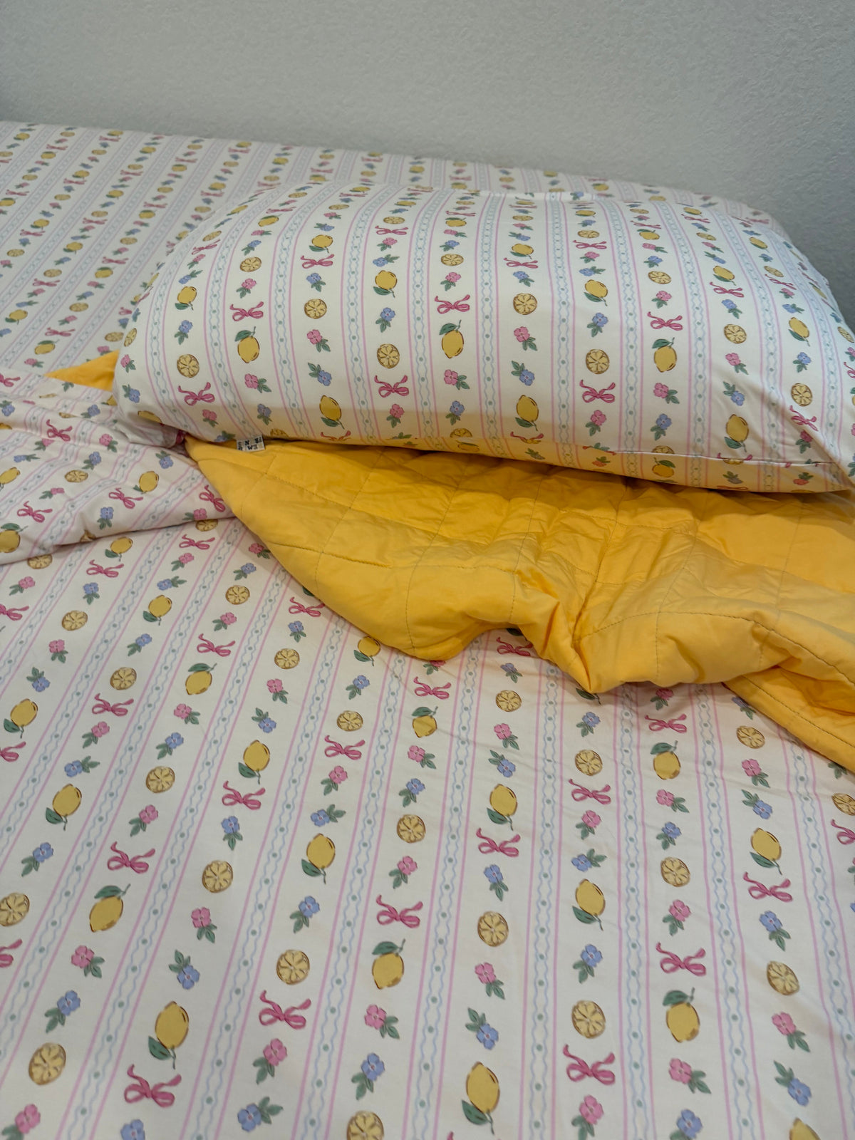Lemon Lullaby Bedding Bundle
