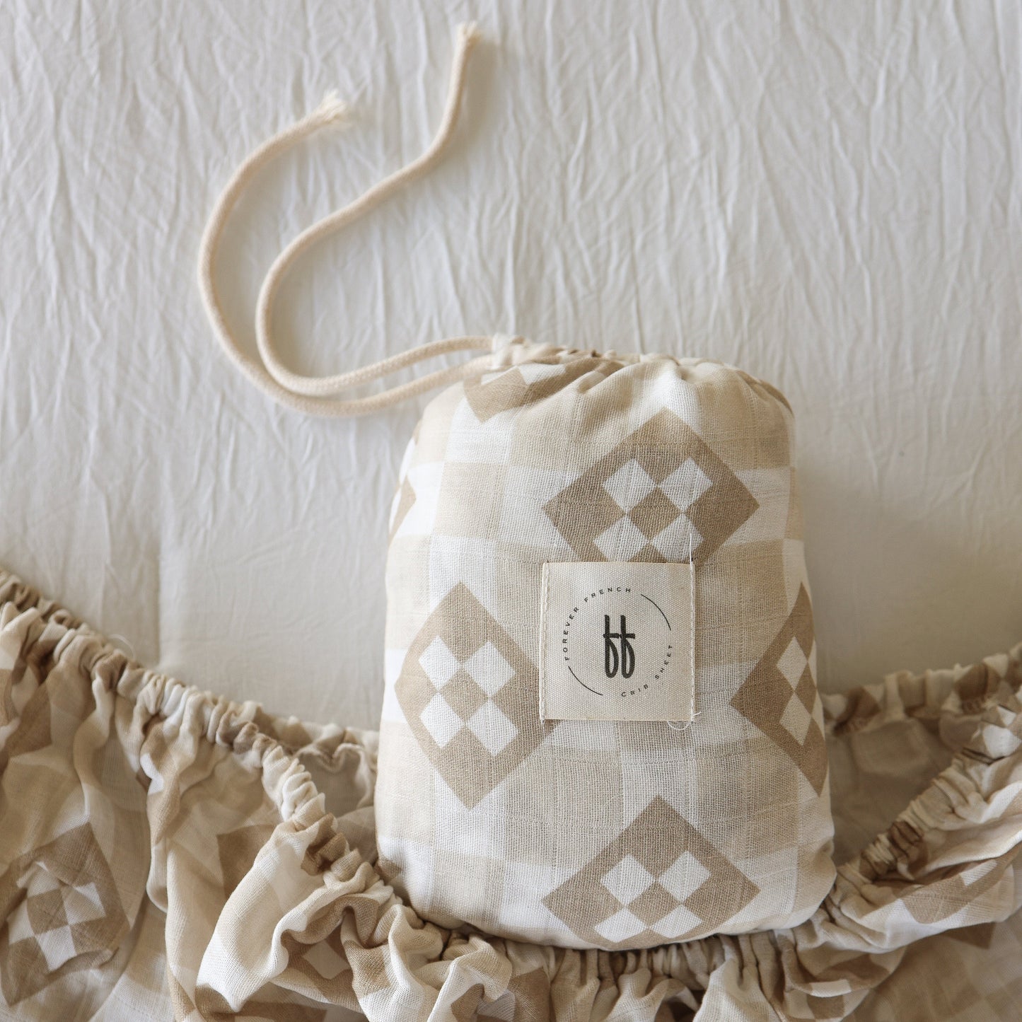 Muslin Crib Sheet | Cottage Quilt