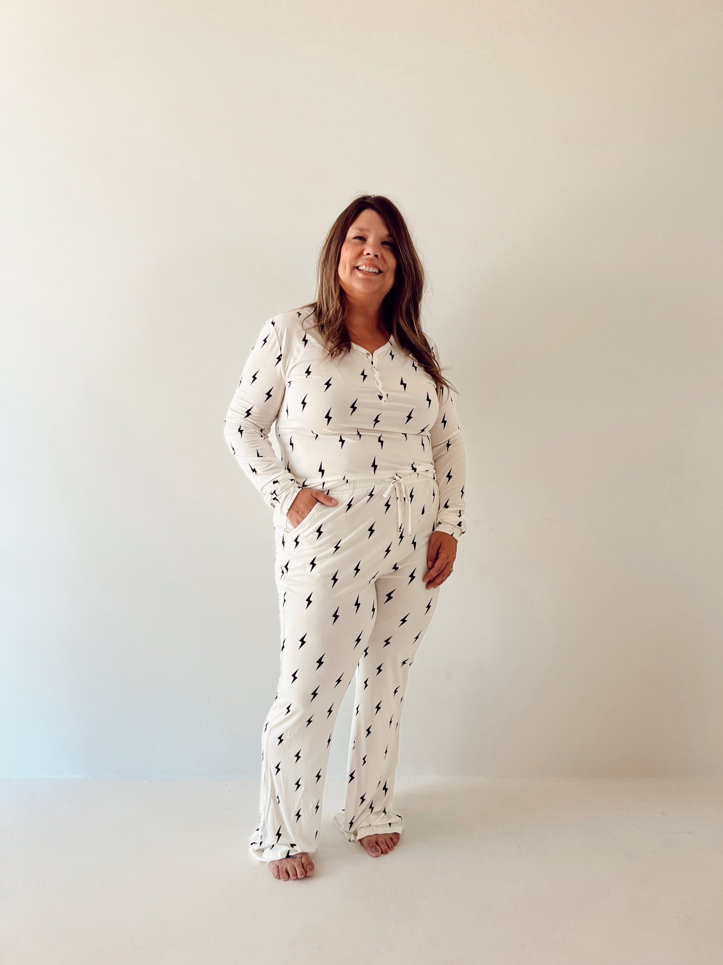 Women's Bamboo Pajama | White & Black Lightning Bolt