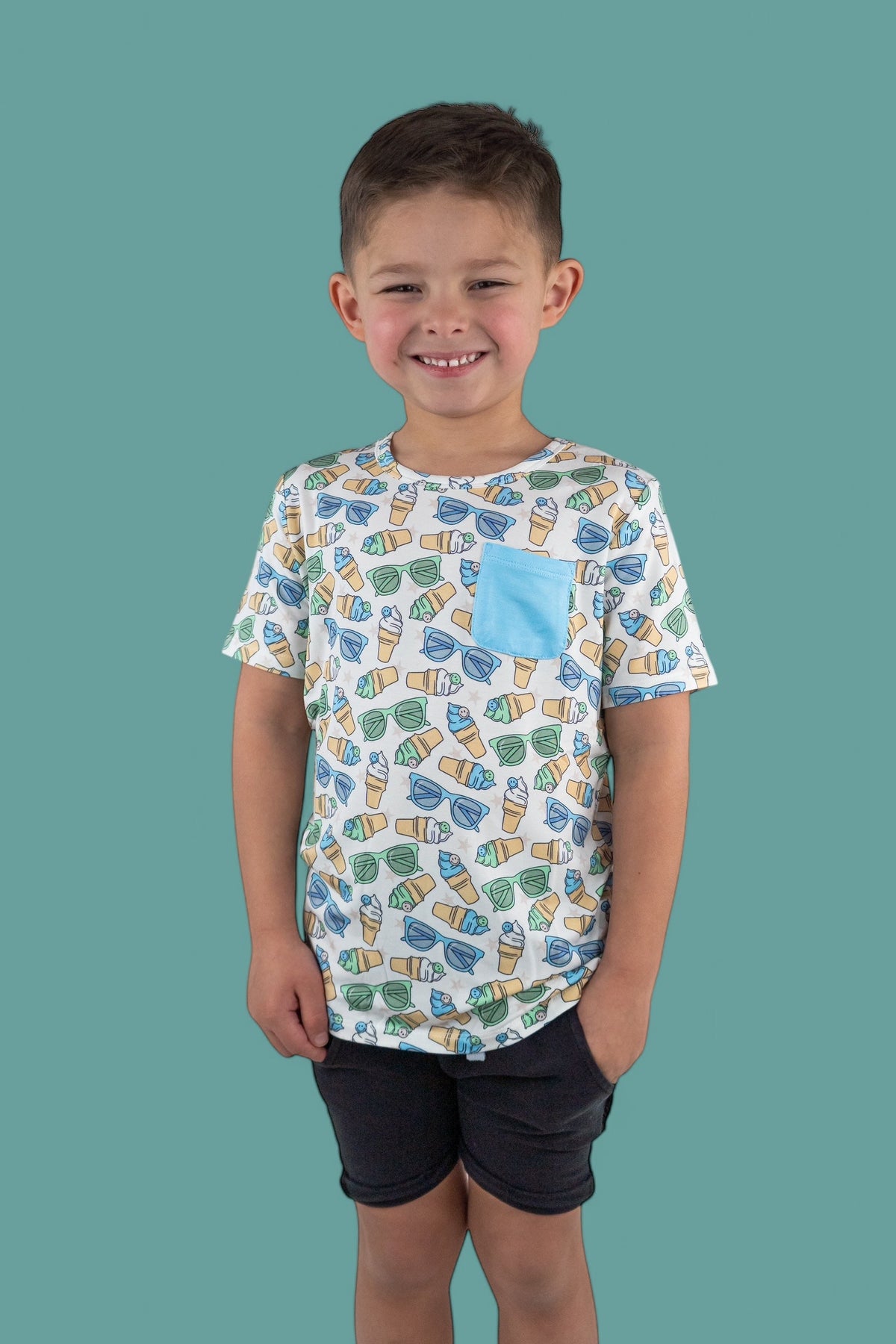 COOL SUMMER DREAM POCKET TEE