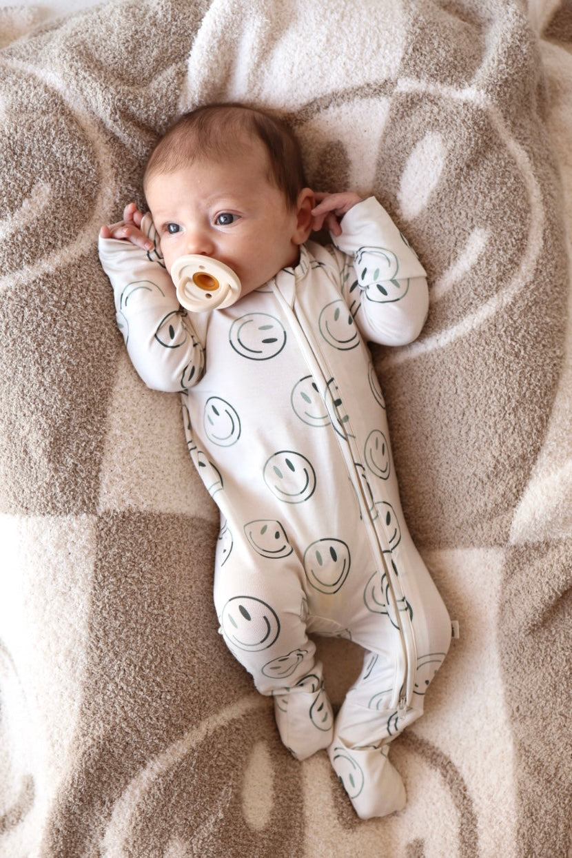Bamboo Zip Pajama | Green Smiles