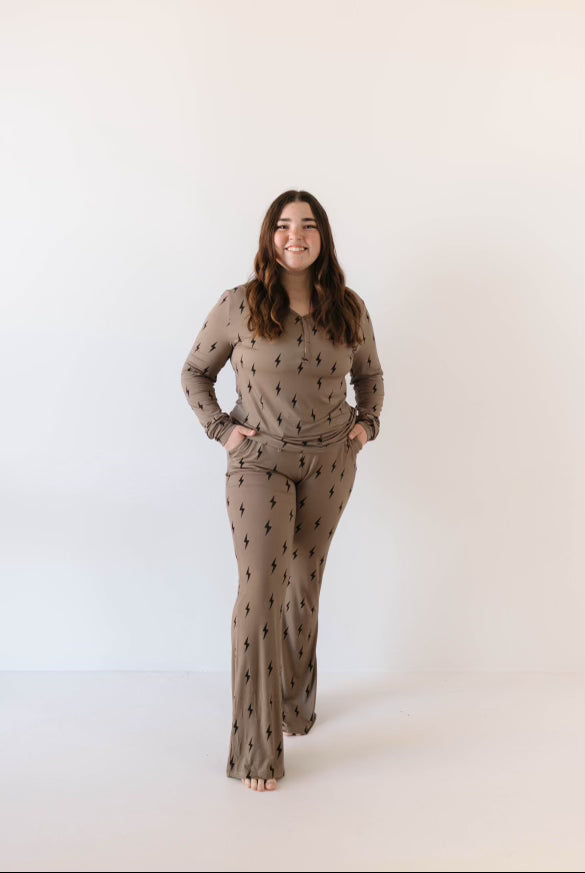 Women's Bamboo Pajama | Brown & Black Lightning Bolt