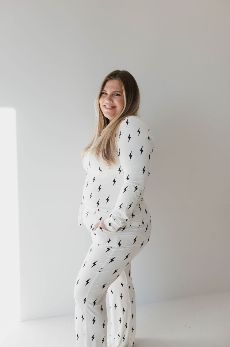 Women's Bamboo Pajama | White & Black Lightning Bolt