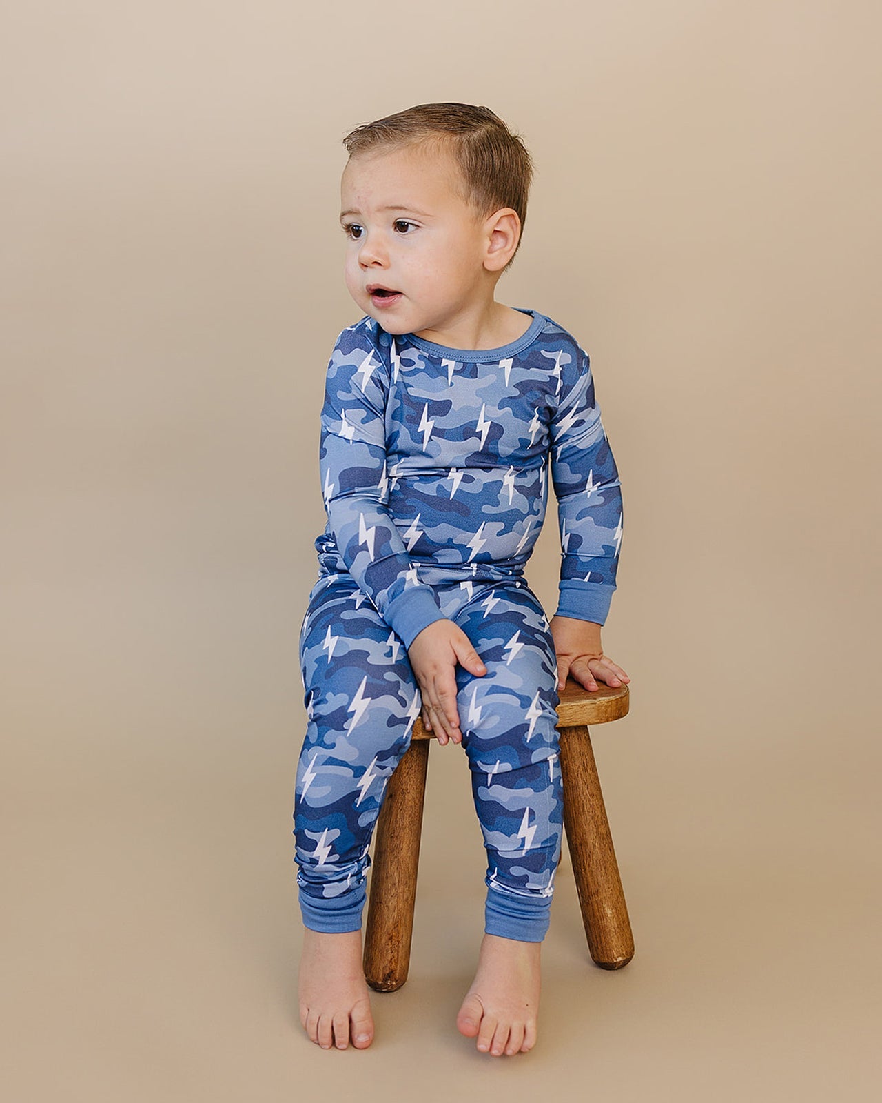 Bamboo Two Piece Set | Blue Camo Bolts