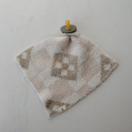 Lovey | Cottage Quilt